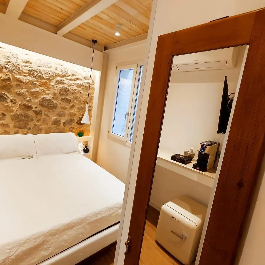 In Centro Da Viola - Eco Design Rooms Olbia Maison d'hôtes