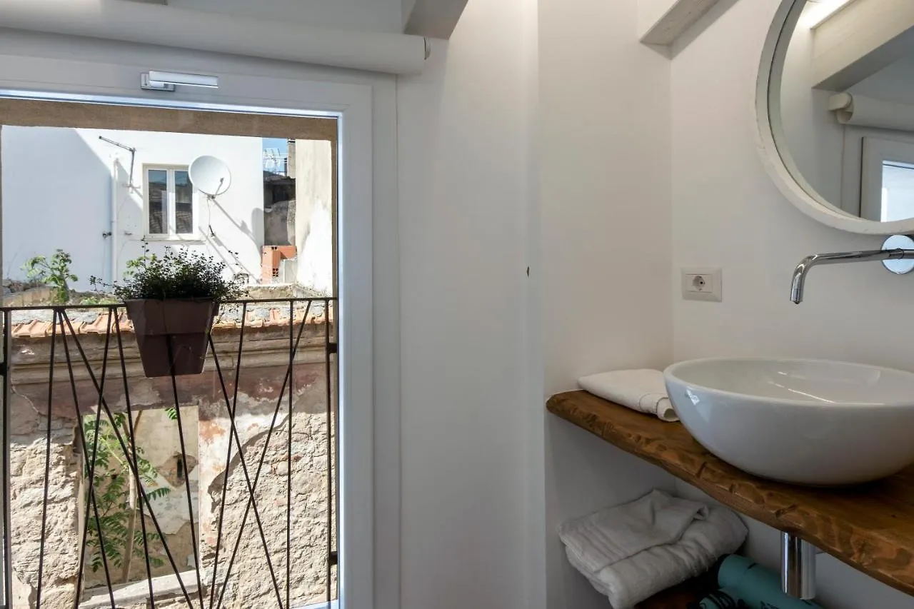 Maison d'hôtes In Centro Da Viola - Eco Design Rooms Olbia