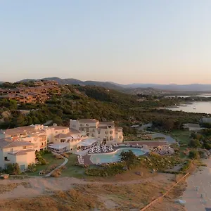 4* Hotel Cala Cuncheddi - Vretreats